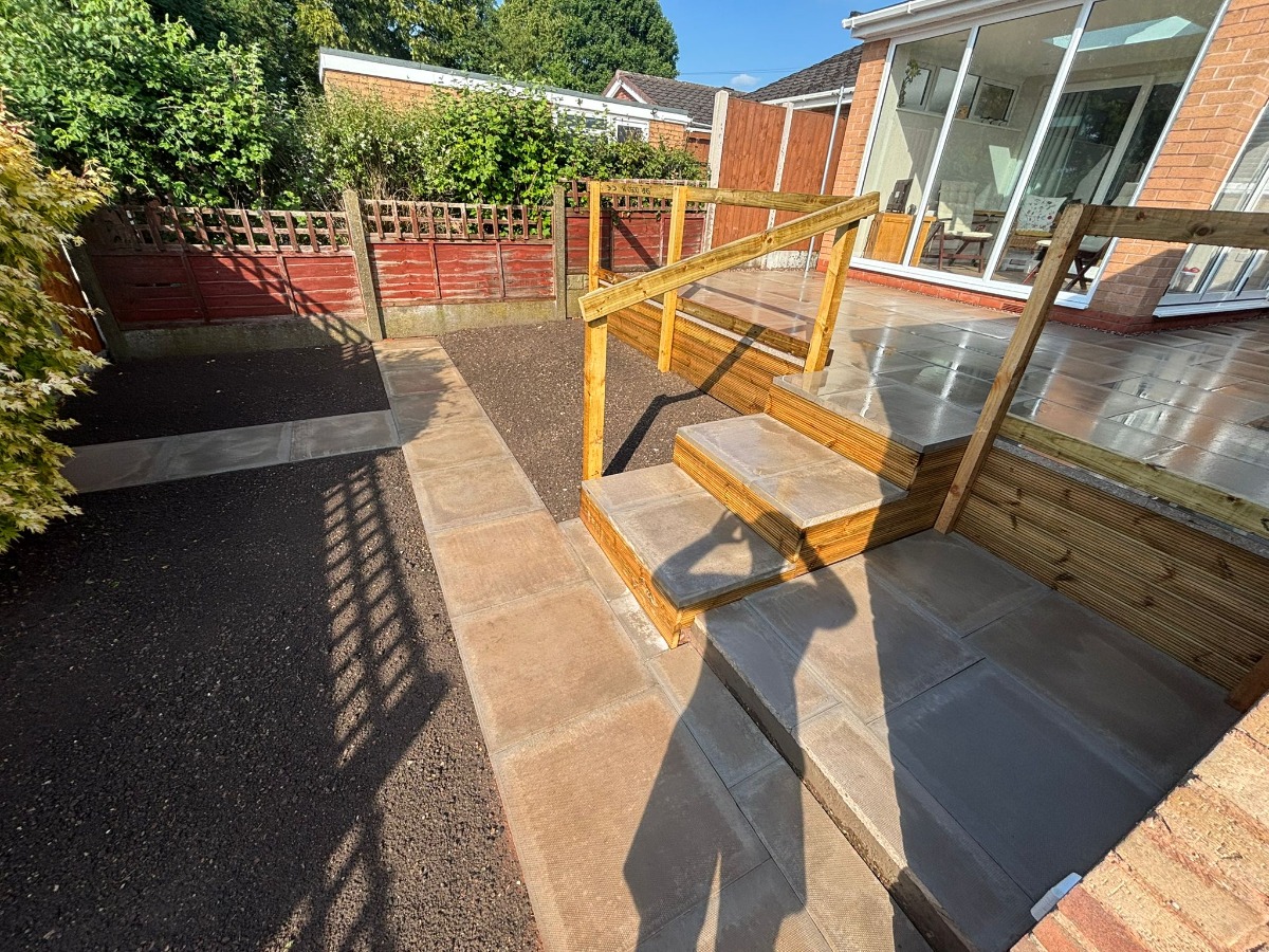 Landscaper: Image 4
